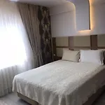 Hotel Turan *